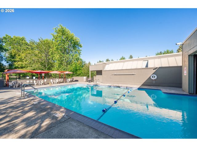 1608 Nw ROLLING HILL Dr, Beaverton, OR 97006