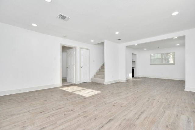 1501 Maiden Lane, Richmond, TX 77469