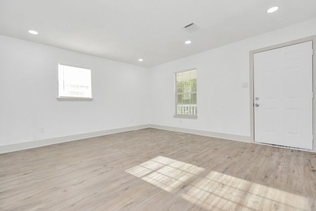 1501 Maiden Lane, Richmond, TX 77469