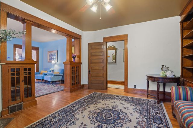 1146 Central Avenue W, Saint Paul, MN 55104