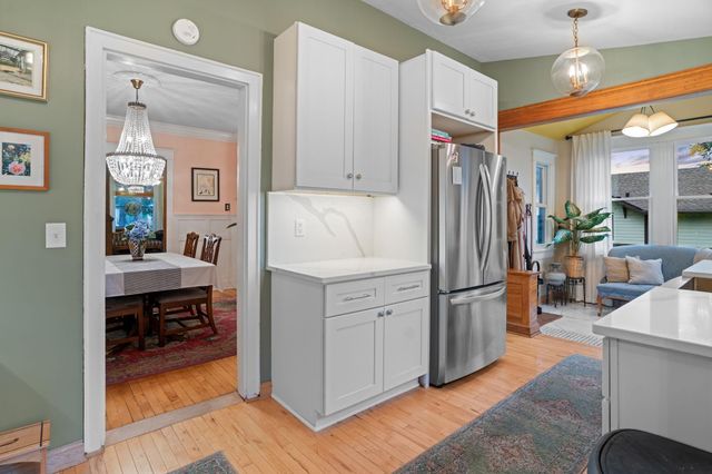 1146 Central Avenue W, Saint Paul, MN 55104