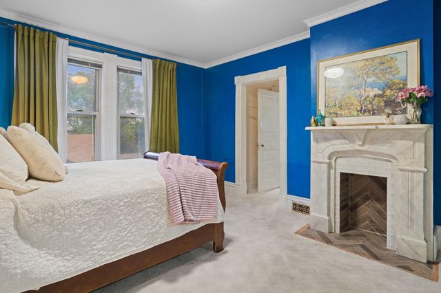 1146 Central Avenue W, Saint Paul, MN 55104