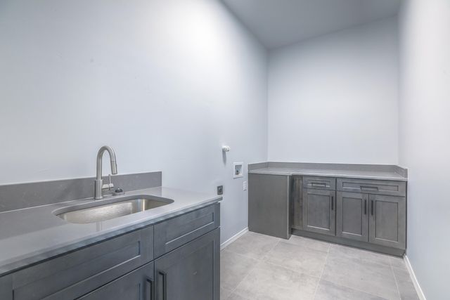 9 Express Drive, Edgewood, NM 87015