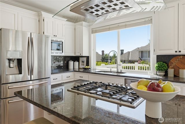 11910 59 Avenue W, Mukilteo, WA 98275