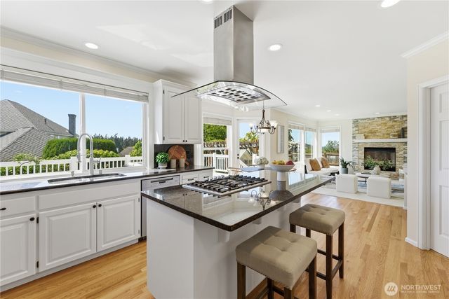 11910 59 Avenue W, Mukilteo, WA 98275