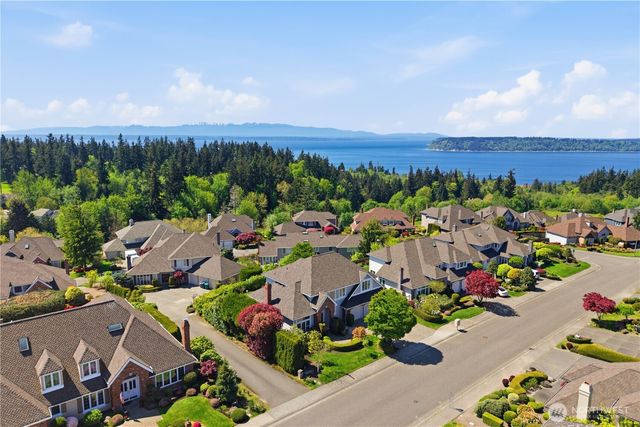 11910 59 Avenue W, Mukilteo, WA 98275