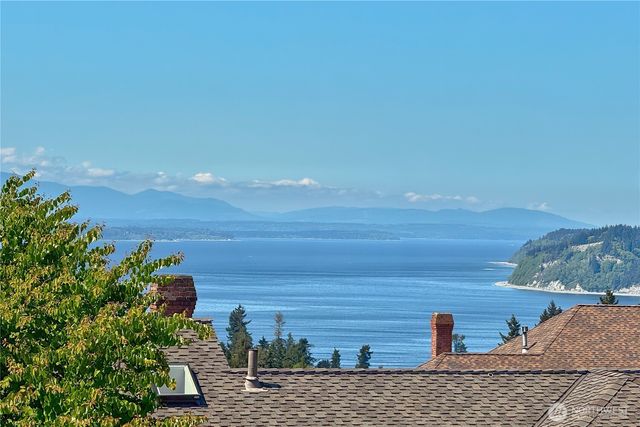 11910 59 Avenue W, Mukilteo, WA 98275