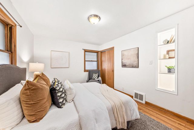 4915 N 63rd STREET, Milwaukee, WI 53218