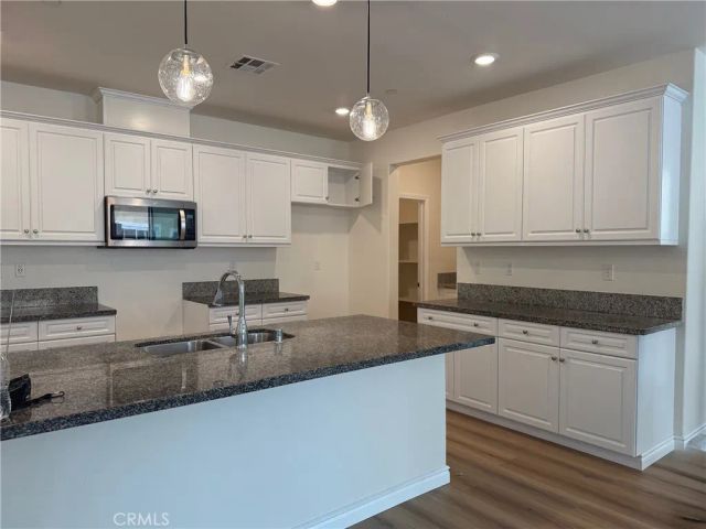 2072 E Sentinel Privado, Ontario, CA 91764