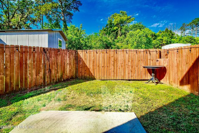 45167 ANNIE LAURA Street, Callahan, FL 32011