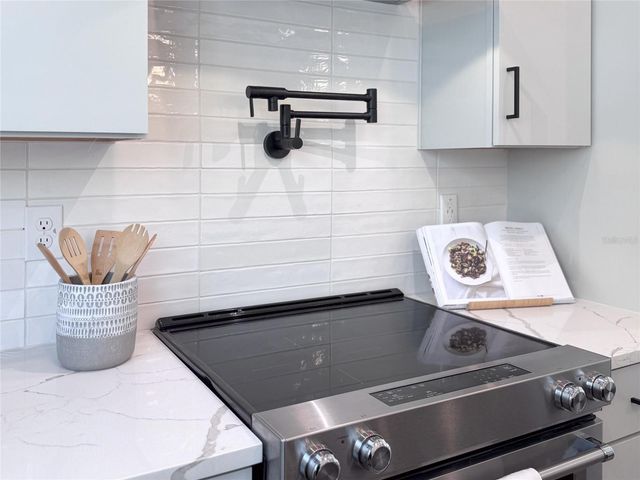 315 15TH STREET N, St Petersburg, FL 33705