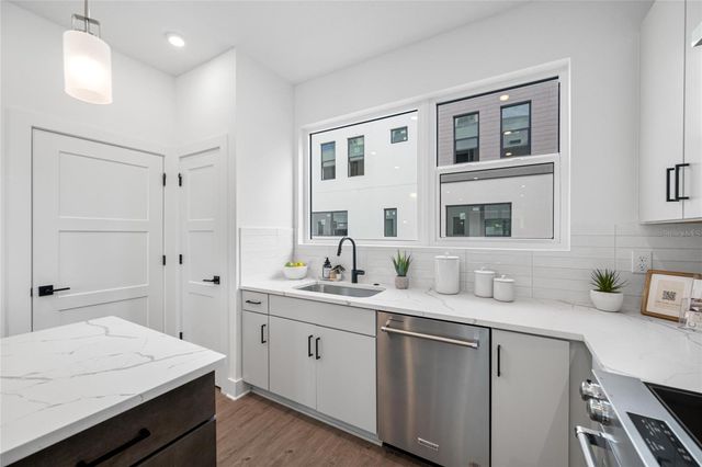 315 15TH STREET N, St Petersburg, FL 33705