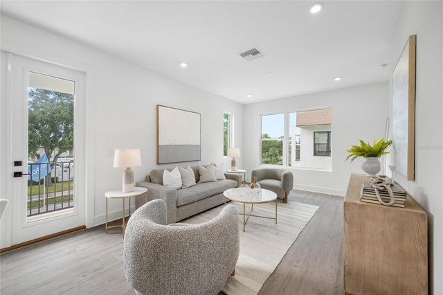 315 15TH STREET N, St Petersburg, FL 33705