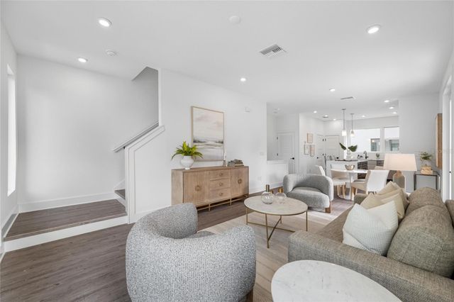 315 15TH STREET N, St Petersburg, FL 33705