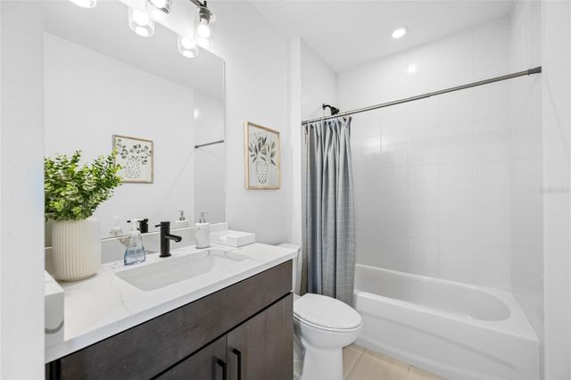 315 15TH STREET N, St Petersburg, FL 33705