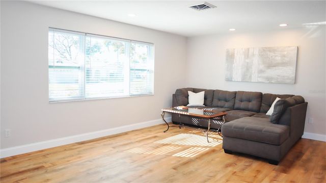 12911 91ST AVENUE, Seminole, FL 33776