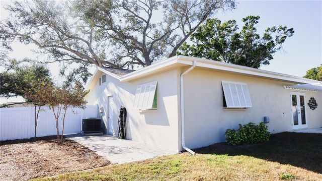 12911 91ST AVENUE, Seminole, FL 33776