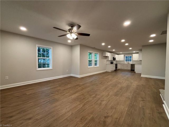 1700 Ball Street, Greensboro, NC 27405