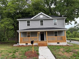 1700 Ball Street, Greensboro, NC 27405