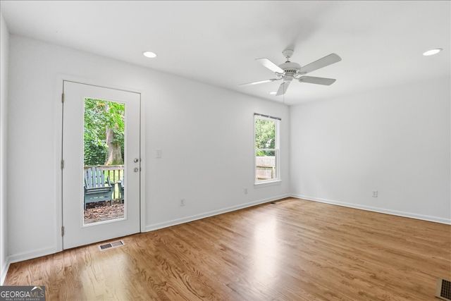 1464 Hawthorne Avenue NW, Atlanta, GA 30309