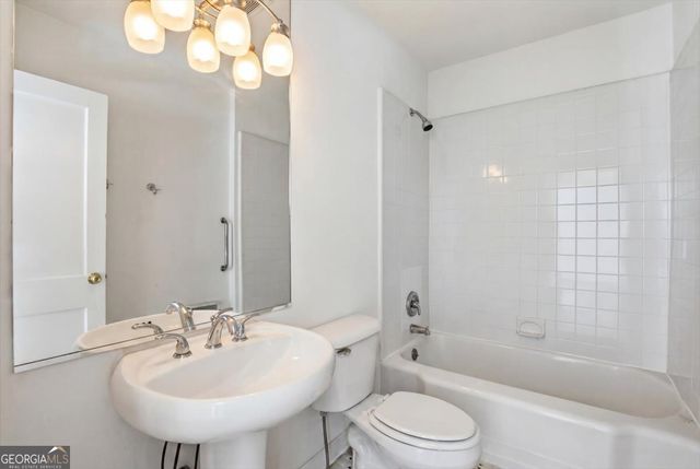 1464 Hawthorne Avenue NW, Atlanta, GA 30309