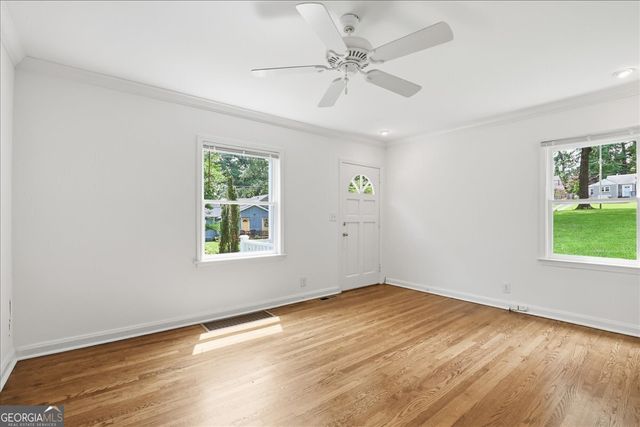 1464 Hawthorne Avenue NW, Atlanta, GA 30309