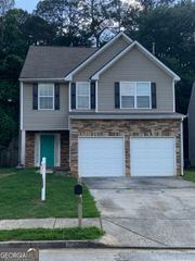 7809 Newbury Drive, Jonesboro, GA 30236