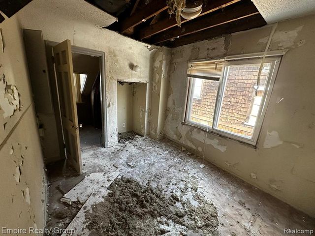 13723 Castleton Street, Detroit, MI 48227