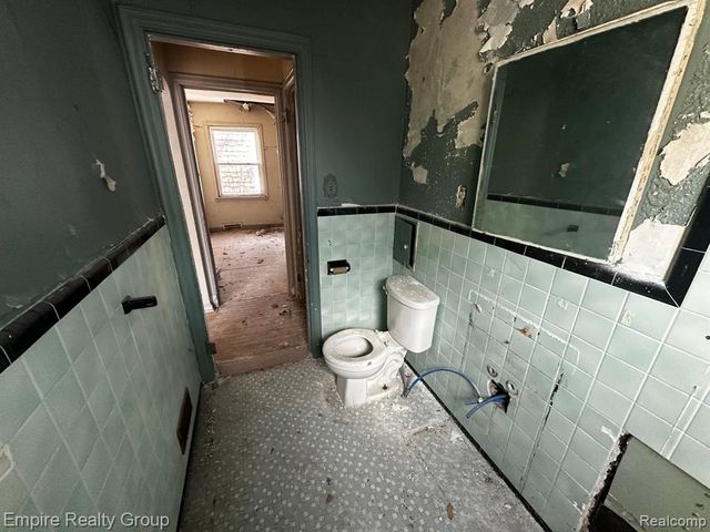 13723 Castleton Street, Detroit, MI 48227