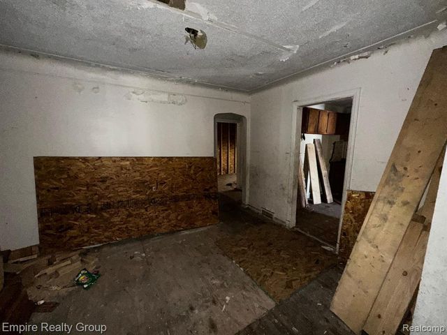 13723 Castleton Street, Detroit, MI 48227