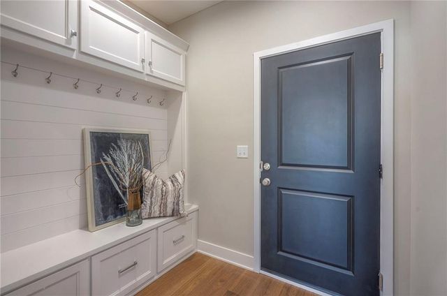 11494 S Longview Road, Olathe, KS 66061