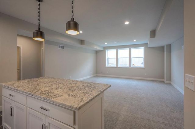 11494 S Longview Road, Olathe, KS 66061