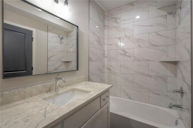 11494 S Longview Road, Olathe, KS 66061