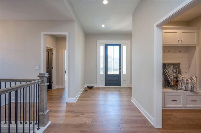 11494 S Longview Road, Olathe, KS 66061