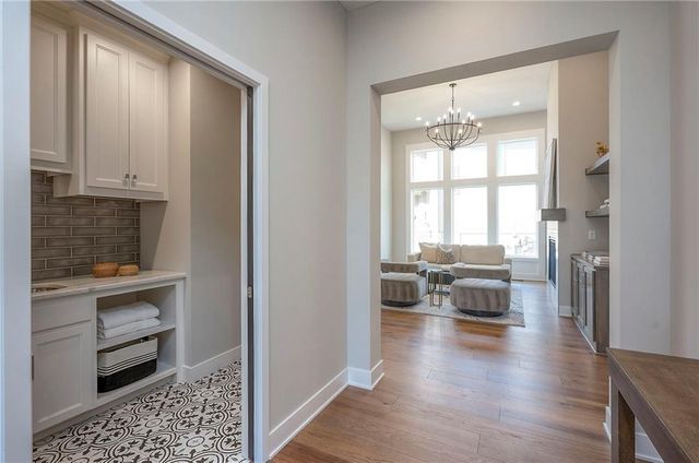 11494 S Longview Road, Olathe, KS 66061