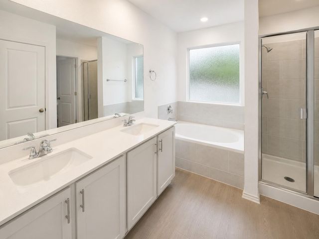 162 Cibolo Creek LOOP, Bastrop, TX 78602
