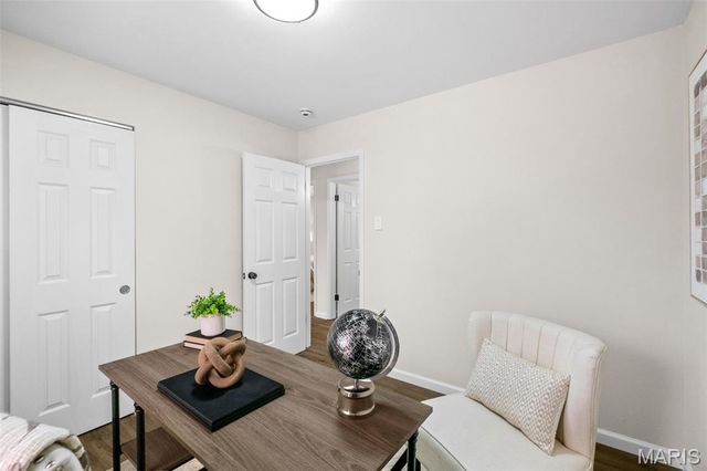 1320 Fenton Hills Road, Fenton, MO 63026