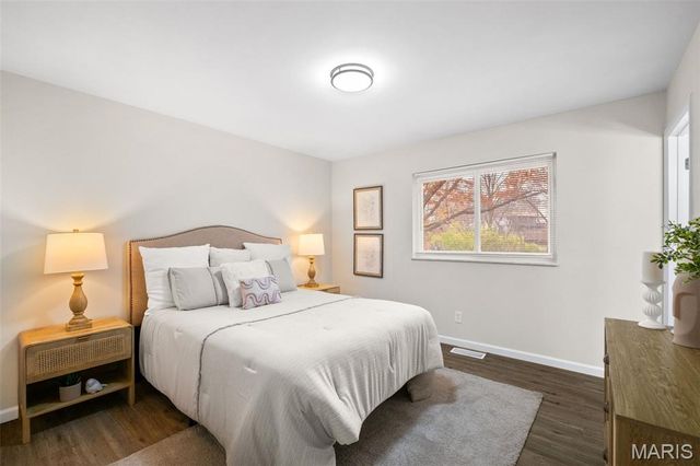 1320 Fenton Hills Road, Fenton, MO 63026