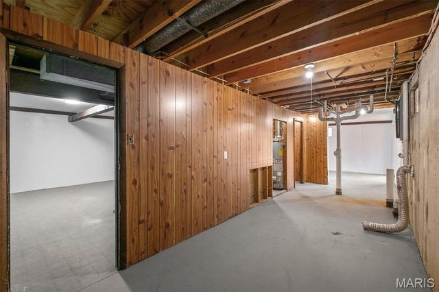 1320 Fenton Hills Road, Fenton, MO 63026