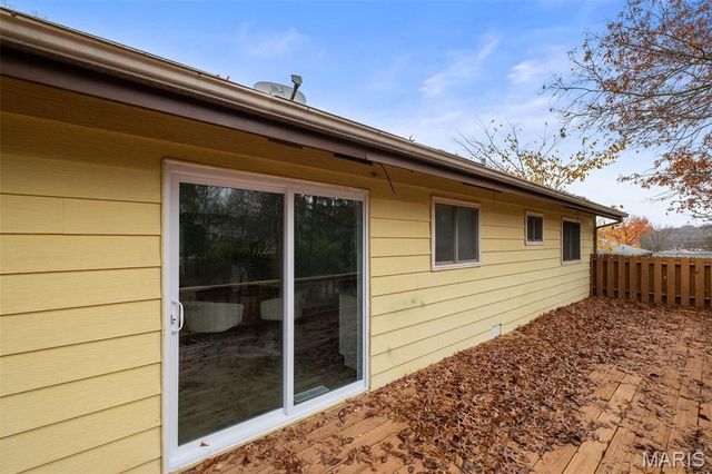 1320 Fenton Hills Road, Fenton, MO 63026