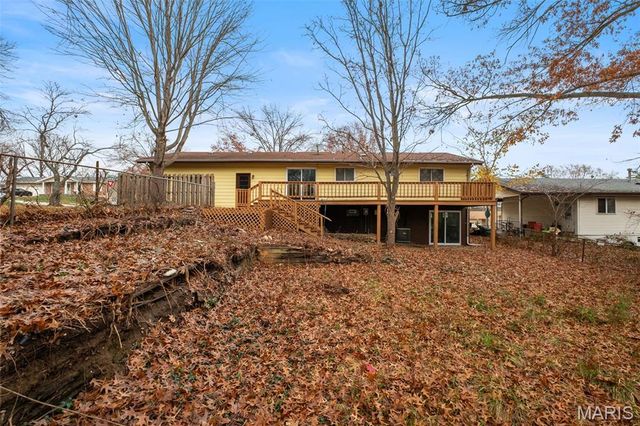 1320 Fenton Hills Road, Fenton, MO 63026