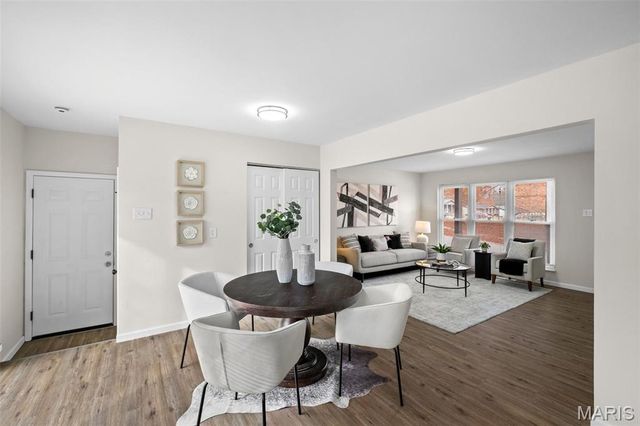 1320 Fenton Hills Road, Fenton, MO 63026