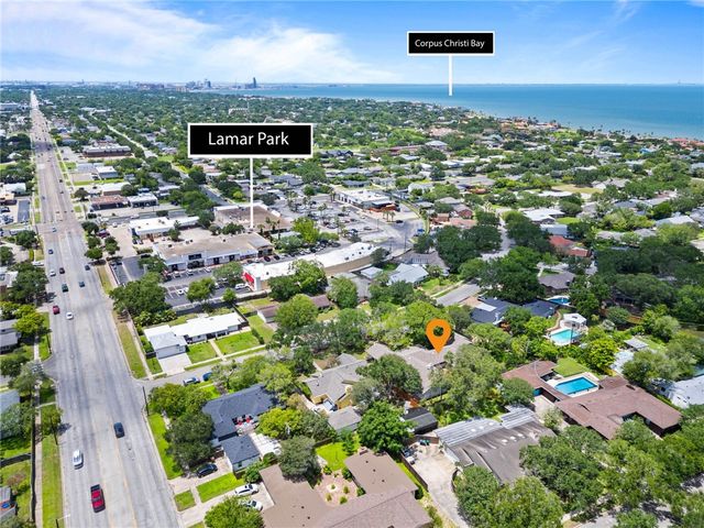 457 Delaine Dr, Corpus Christi, TX 78411