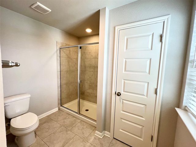 227 Kellys Heroes WAY, Jarrell, TX 76537