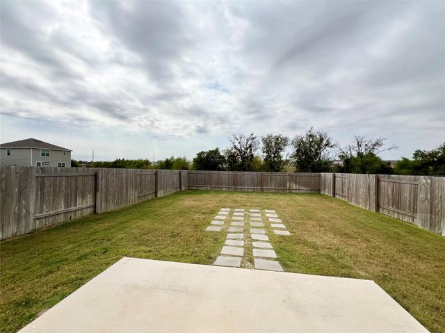 227 Kellys Heroes WAY, Jarrell, TX 76537