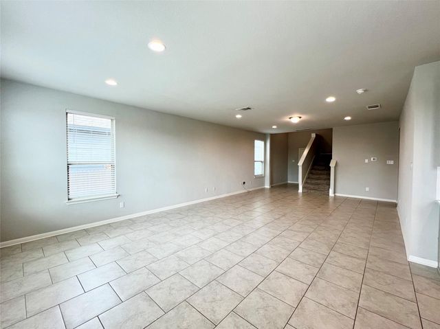 227 Kellys Heroes WAY, Jarrell, TX 76537