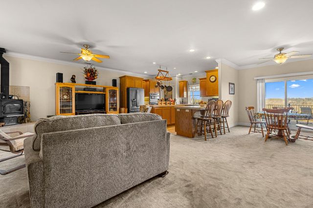 5611 Meesha Ln, Placerville, CA 95667