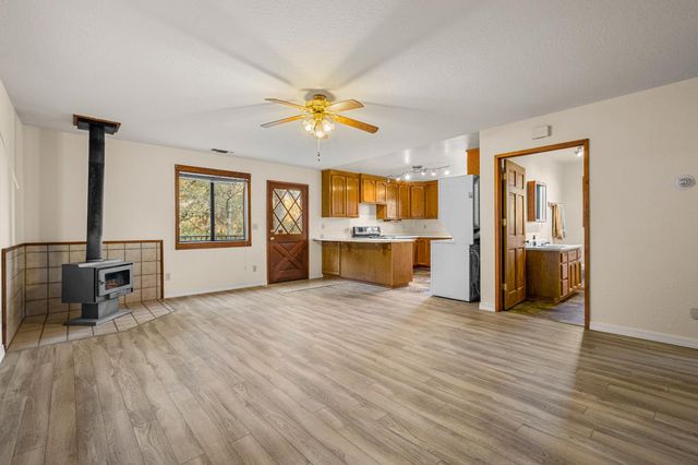 5611 Meesha Ln, Placerville, CA 95667