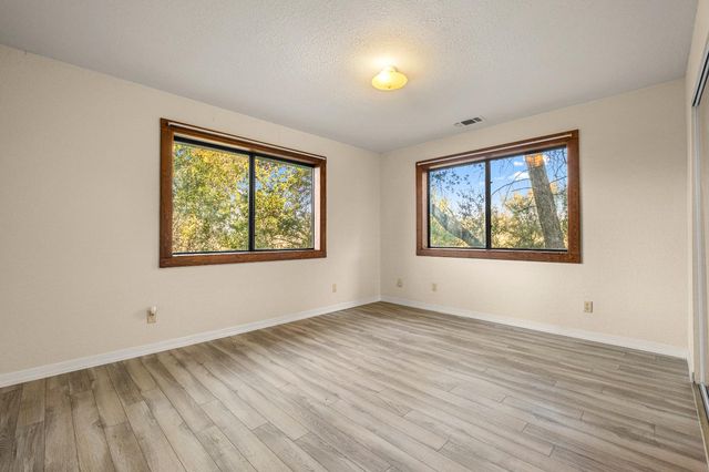 5611 Meesha Ln, Placerville, CA 95667