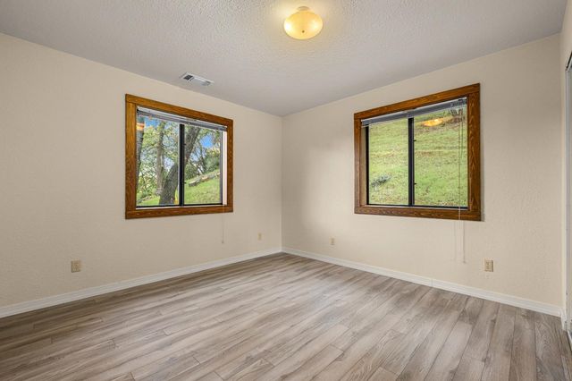 5611 Meesha Ln, Placerville, CA 95667